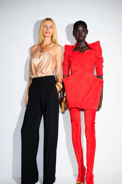 Look 3